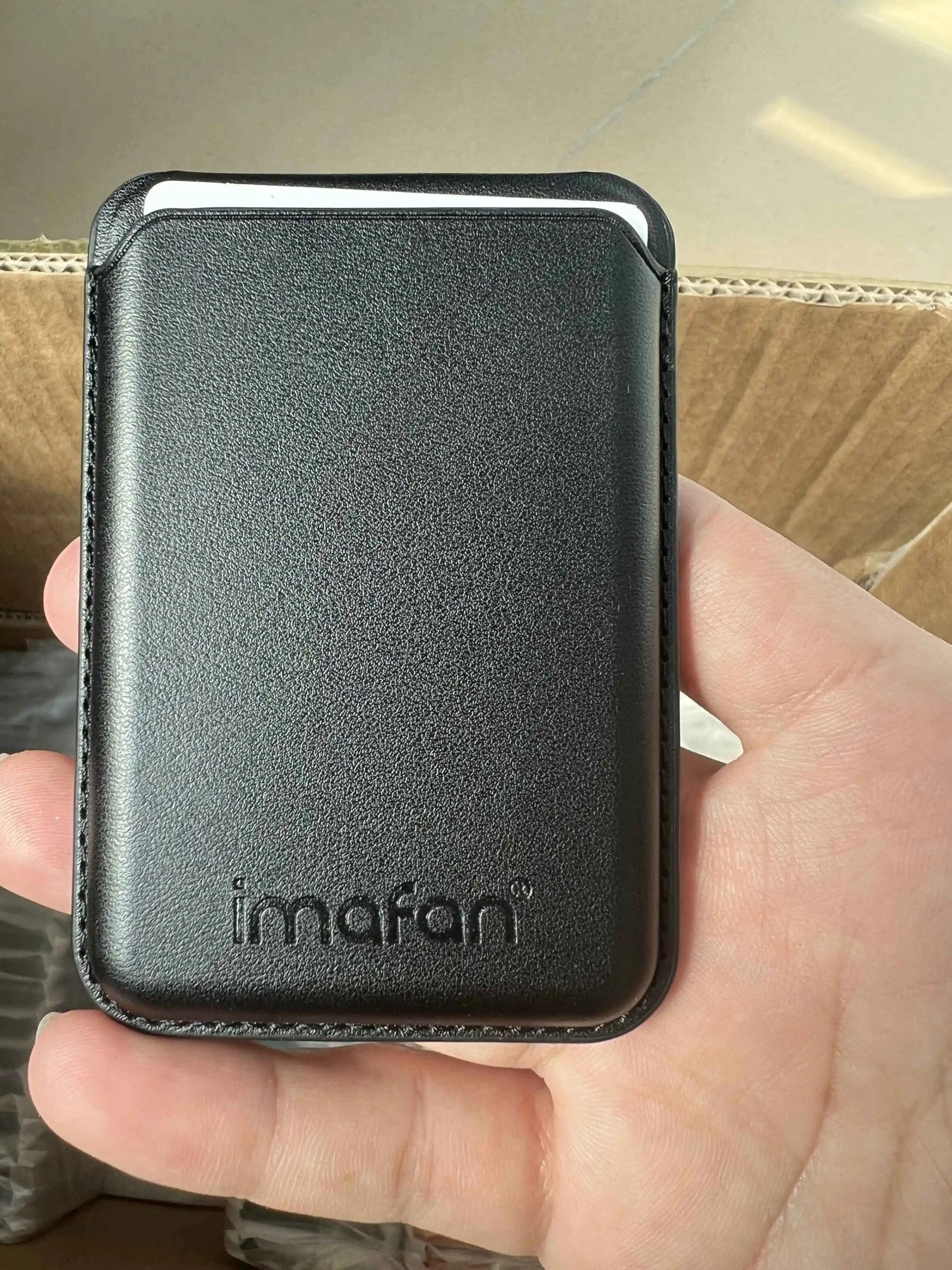 Portacarte Imafan® magsafe con stand